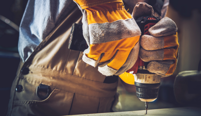 Quelle est la différence entre une visseuse à choc et une clé à choc ?